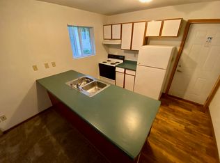 324 9th St N, La Crosse, WI 54601
