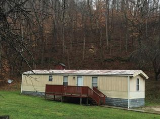4538 State Route 34 S, Hurricane, WV 25526
