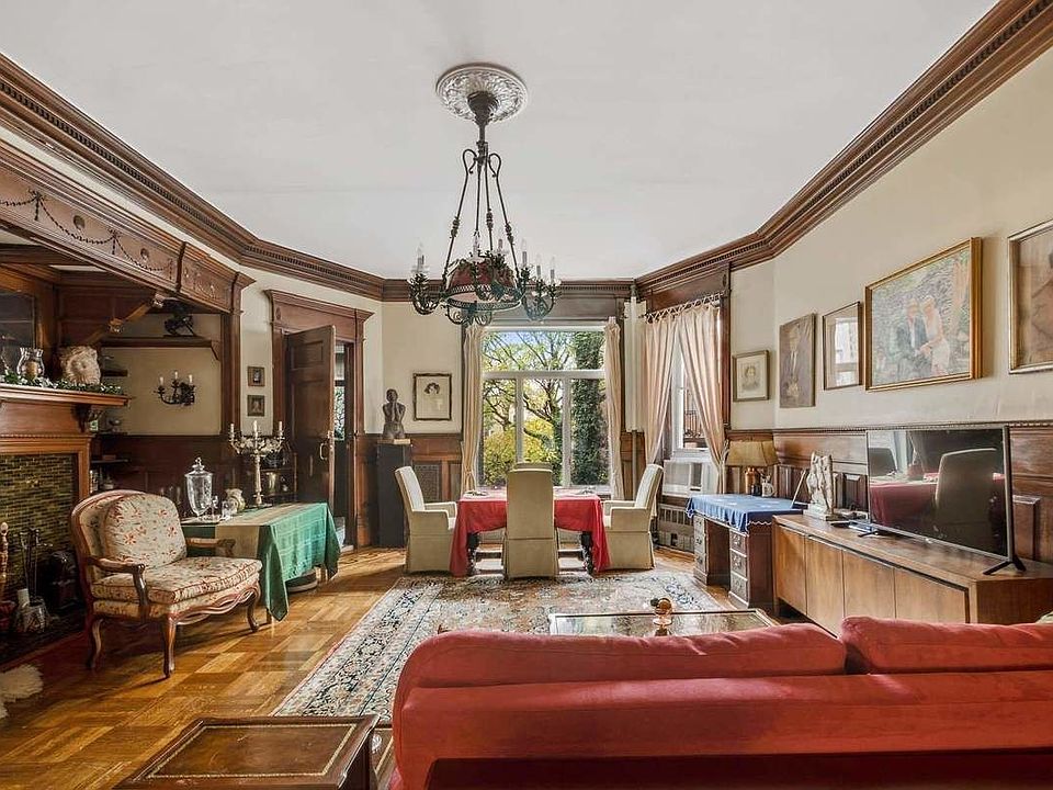 1st image of 349 W End Ave APT 2