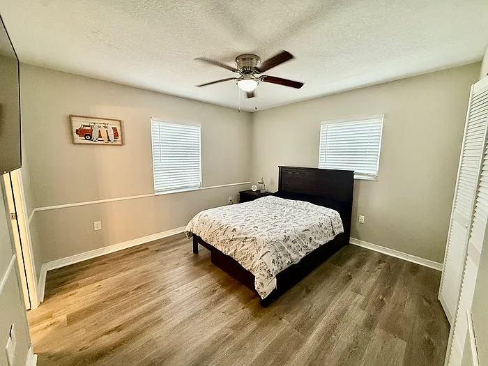 445 Purdy St — Photo 15