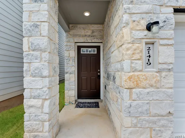 21419 SIR WALTER LN #21419, San Antonio, TX 78256