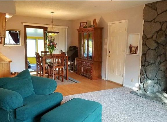 4th image of 3201 N Summerset Dr