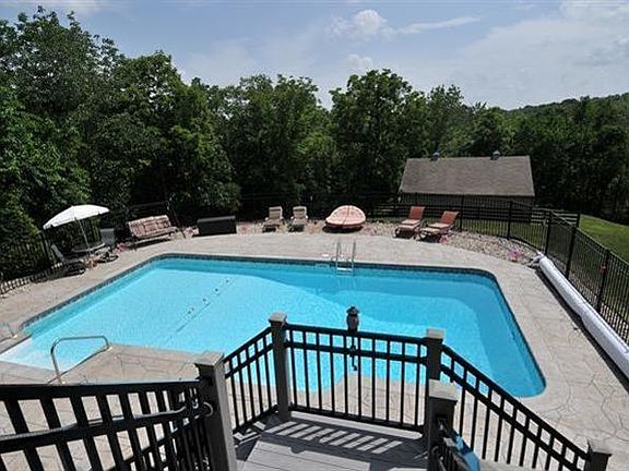4th image of 2949 Anson Ln