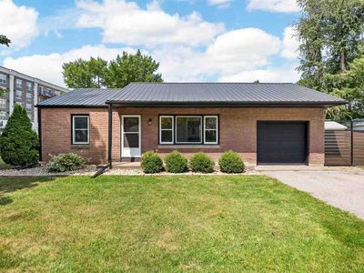 801 5th St, Coralville, IA, 52241