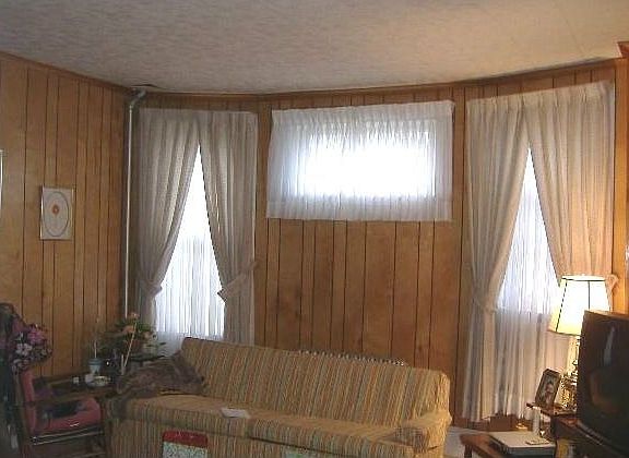 Dining Rm (Sitting Rm)