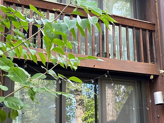 4th image of 5111 Chuckleberry Ln #3