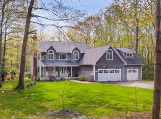 19 Hemlock Ridge Ln, York, ME 03909