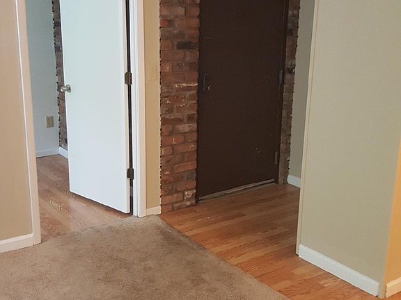 4th image of 4222 Allendorf Dr APT 7