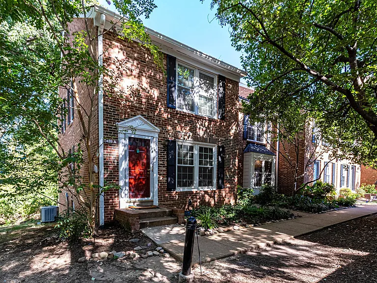 2428 S Walter Reed Dr #A — Photo 1