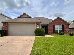 514 Ridge Point Dr, Fort Smith, AR 72908