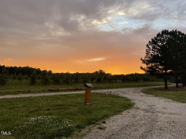 435 Salt And Light Ln, Henderson, NC 27537
