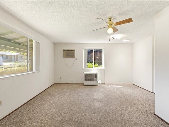 5th image of 704 Turre St