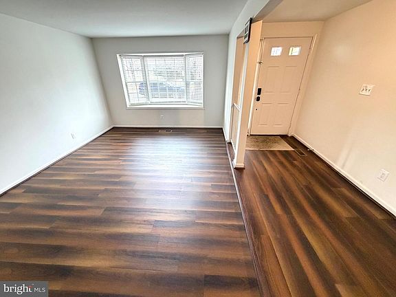 5th image of 20101 Waringwood Way