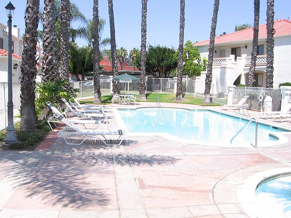 Community pool, spa and restrooms