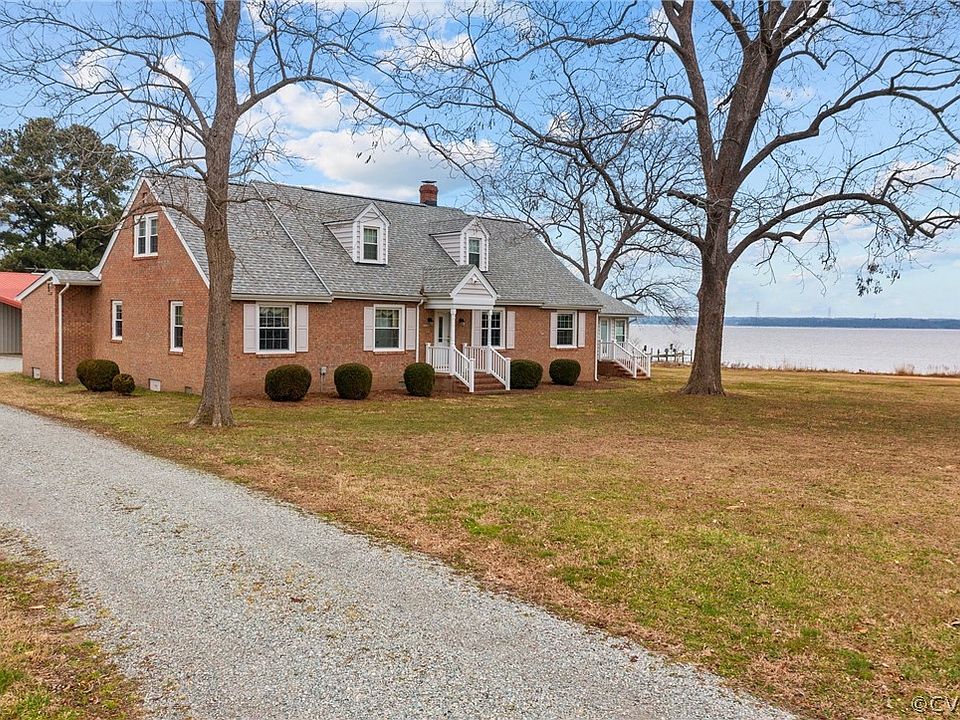 1st image of 1115 Boaters Way