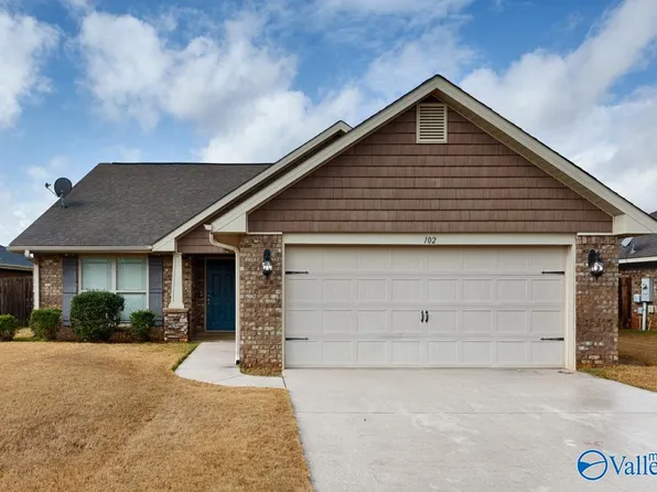 102 Ferstwood Dr, Madison, AL 35756