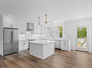 11 S Hampton Rd #A, Amesbury, MA 01913