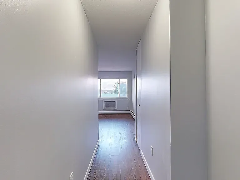 2 bed, 900 sqft, $1,650 — Photo 3