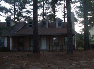 2631 Country Trce SE, Conyers, GA 30013