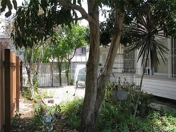 5th image of 2218 E 10th St