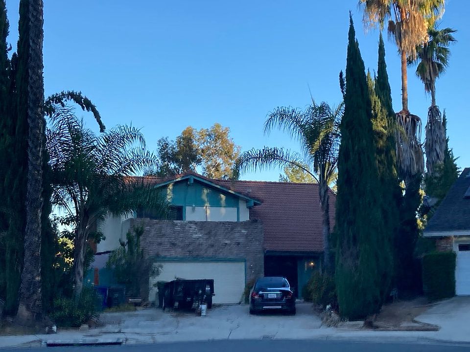 1st image of 2098 Braidwood St