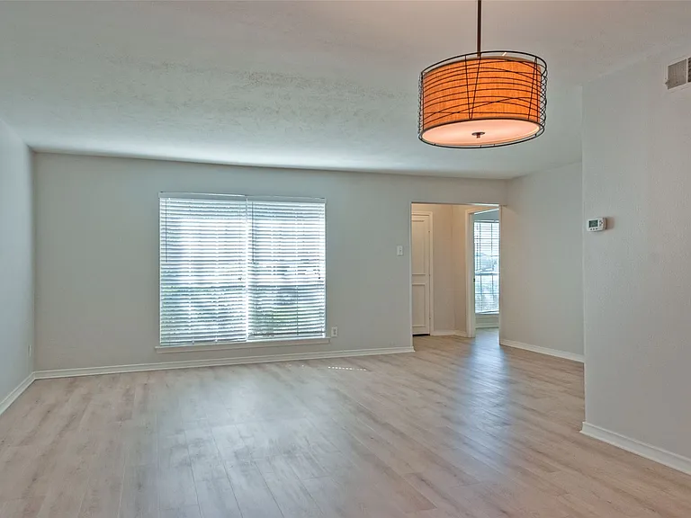 10679 Sandpiper Ln — Photo 2