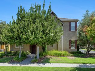 1763 N Leonard Ave, Clovis, CA 93619