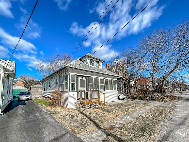 115 Westwood Ave — Photo 23