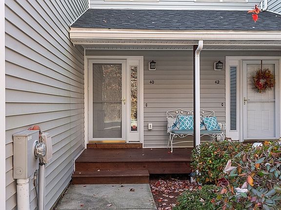 2nd image of 40 Mountain Laurel Ln #31