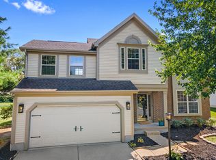 822 Elgin Cir, Pickerington, OH 43147