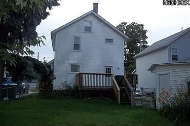 4th image of 2491 2nd St