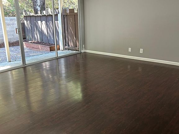 5th image of 2401 Carlmont Dr APT 14