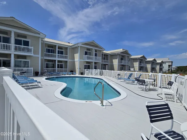 602 W Fort Macon Road W #138, Atlantic Beach, NC 28512