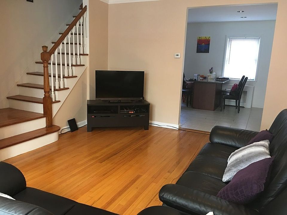 1st image of 17507 Jewel Ave