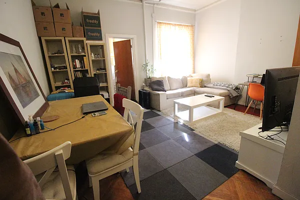 Rented by Luxor Homes & Investment Realty | media 21