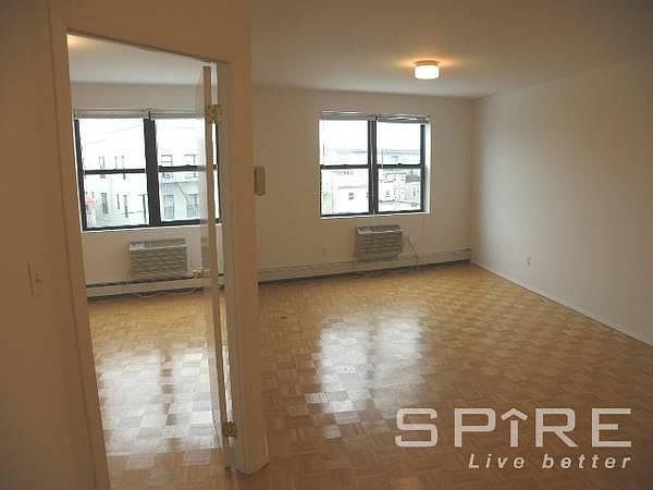 1st image of 1831 27th Ave APT 2R