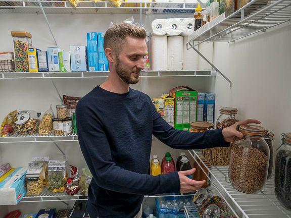 Large pantry for additional storage