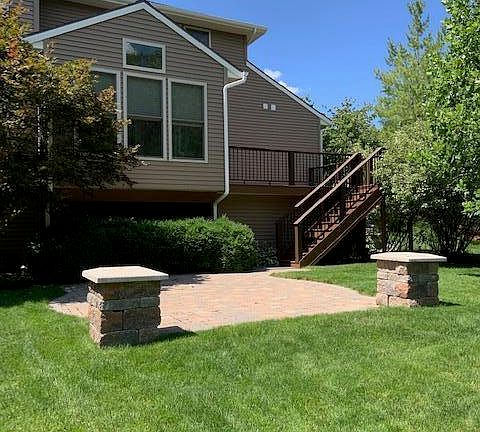4th image of 1342 Glen Ellyn Dr SE