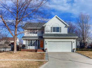 1204 S 3rd St, Indianola, IA 50125