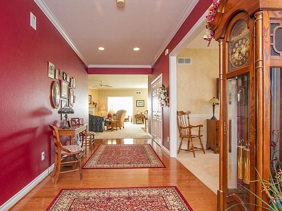 2nd image of 7203 Longwater Dr