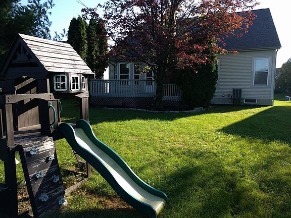 5th image of 5427 Haussman Pl