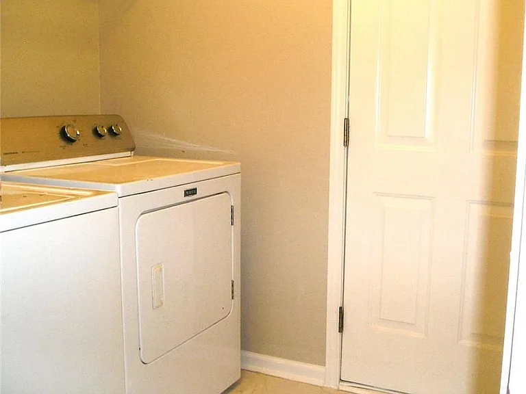 2830 The Terraces Way — Photo 12