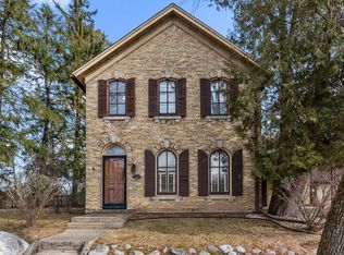 N47W5862 Spring St, Cedarburg, WI 53012