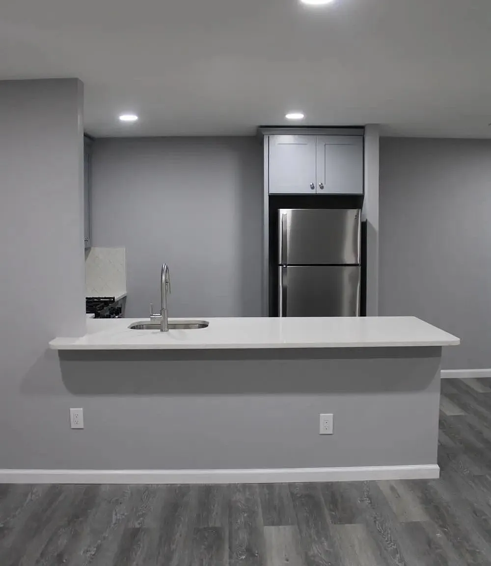 1 bed, 1.0 bath, $2,000 — Photo 3