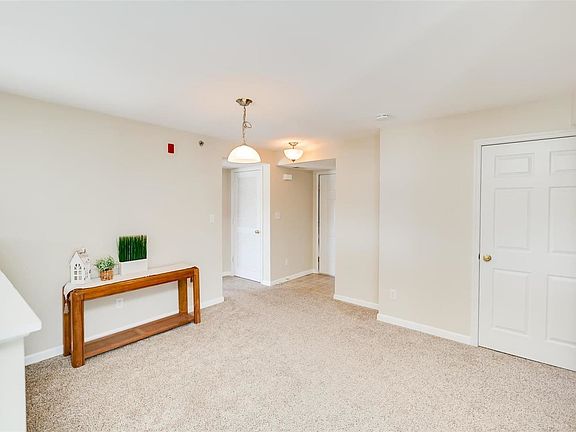 4th image of 2430 Tellicherry Dr APT 200C