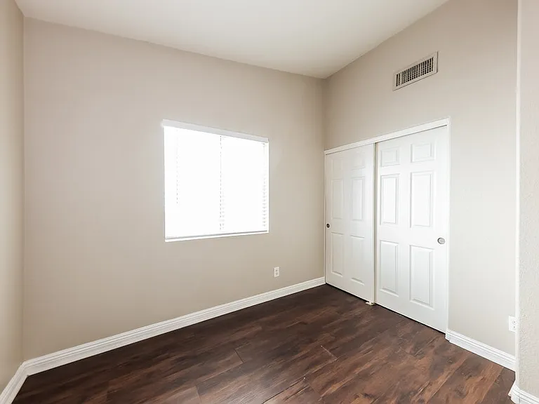 6634 W Pima St — Photo 12
