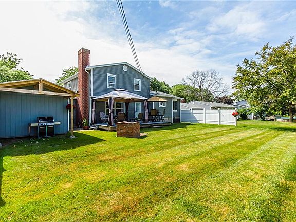 5th image of 42 Short Hills Dr