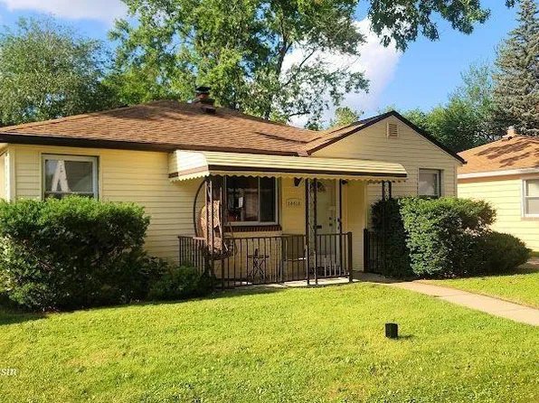 24418 Dartmouth St, Dearborn, MI 48124