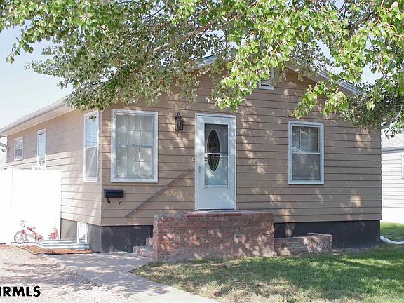 2nd image of 708 S Nadine St
