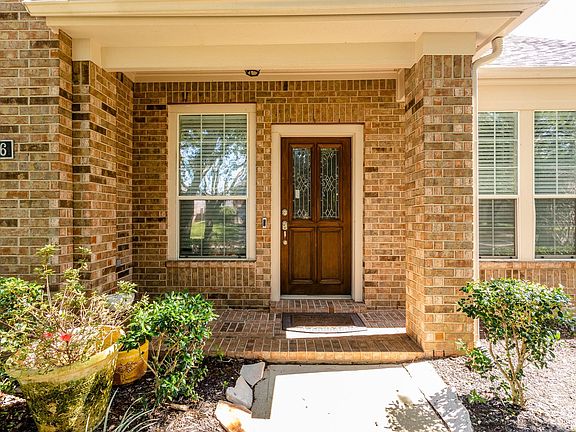 4th image of 506 Silver Creek Cir